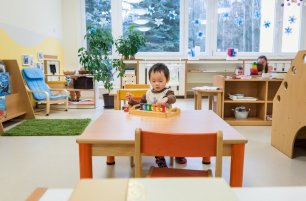 places to study early childhood education in prague International Montessori preschool, Hrudičkova