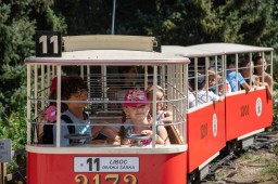 starat se o d ti praha Dům dětí a mládeže Praha 7