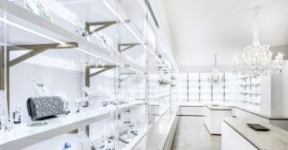 specialists create online shop prague Preciosa Flagship Store