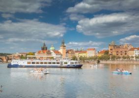 silvestrovske ve e e a ve irky praha Pražská paroplavební společnost