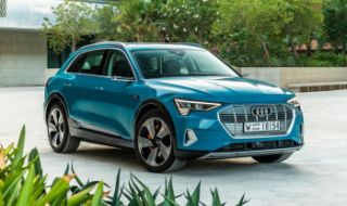 Audi e-tron na operativní leasing Akční nabídka skladových vozů Audi e-tron…